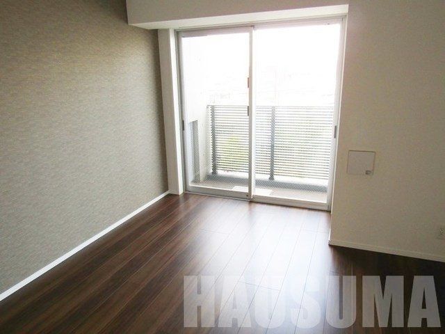 �y���ԁE���r���O�z�@