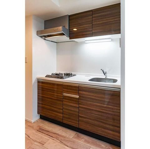 �y�L�b�`���z�@