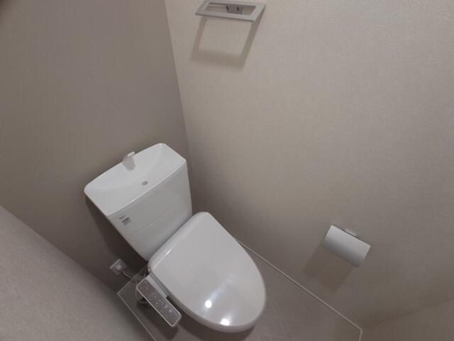 �y�g�C���z�@