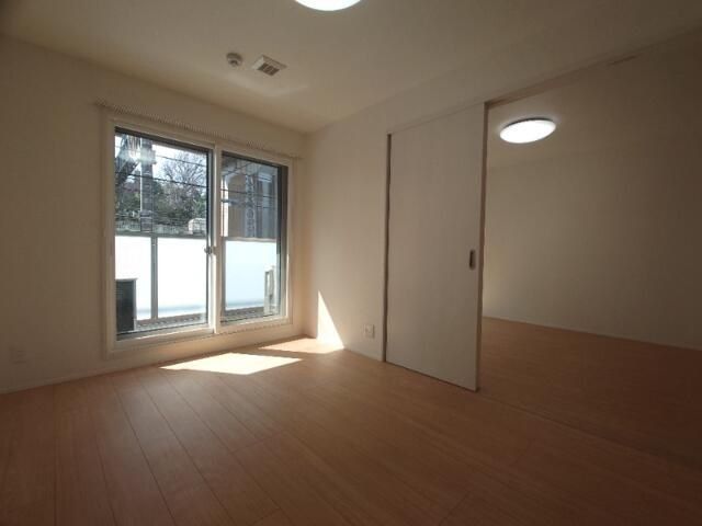 �y���̑������E�X�y�[�X�z�@