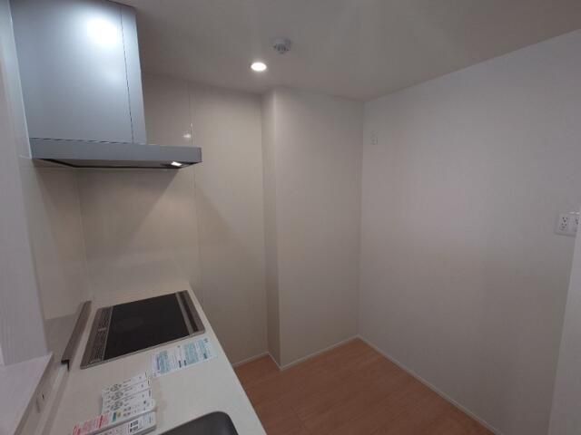 �y�L�b�`���z�@