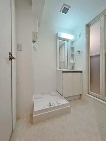 �y���ʏ��z�@