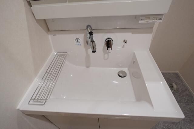 �y���ʏ��z�@