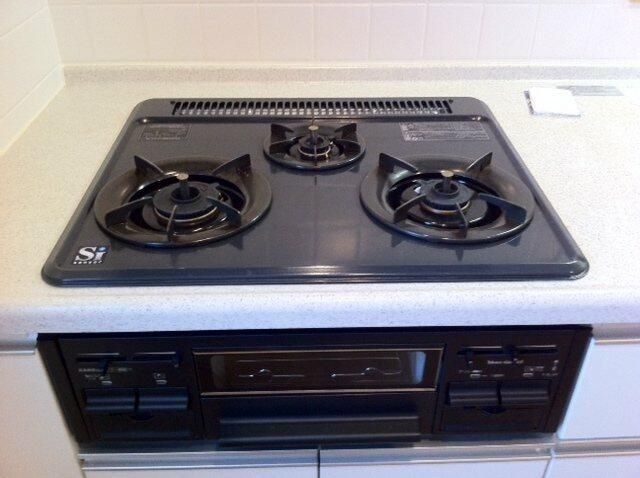 �y�L�b�`���z�@