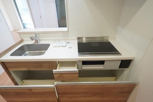 �y�L�b�`���z�@