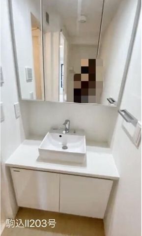 �y���ʏ��z�@