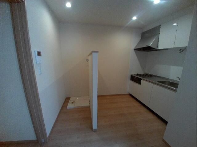 �y���ԁE���r���O�z�@