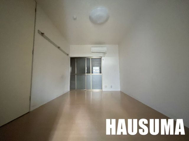 �y�����E���r���O�z�@����