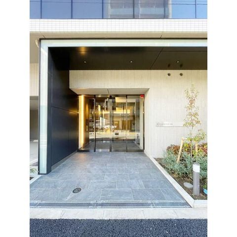 �y�G���g�����X�z�@