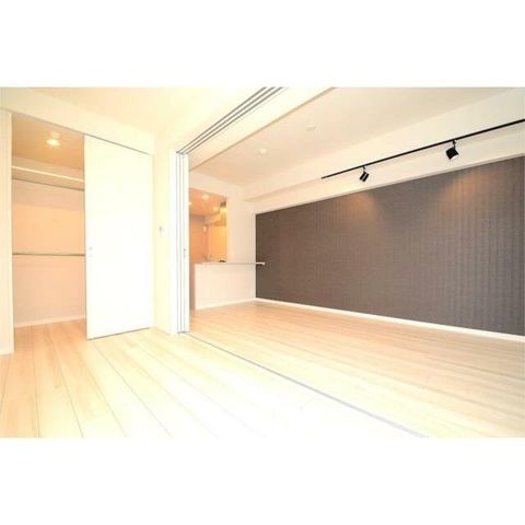 �y���̑������E�X�y�[�X�z�@