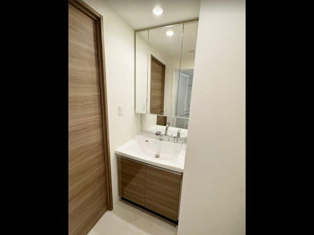 �y���ʏ��z�@