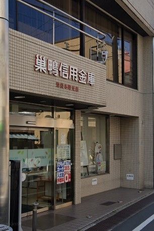 �y���Ӂz�@�����M�p���ɒr�ܖ{���x�X �k��2���B 140m