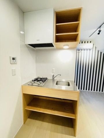 �y�L�b�`���z�@