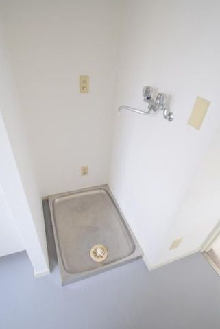 �y���̑��ݔ��z�@