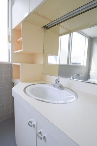 �y���ʏ��z�@