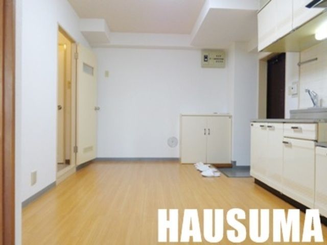 �y���̑������E�X�y�[�X�z�@�_�C�j���O