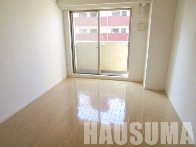 �y���ԁE���r���O�z�@