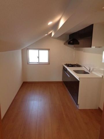 �y�L�b�`���z�@