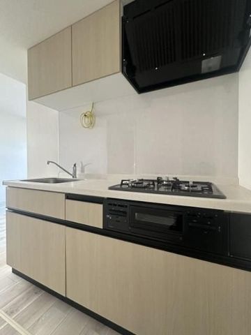 �y�L�b�`���z�@