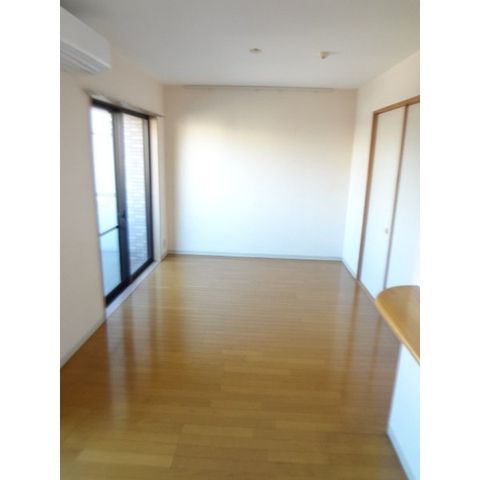 �y���̑������E�X�y�[�X�z�@