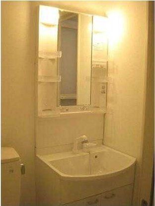 �y���ʏ��z�@