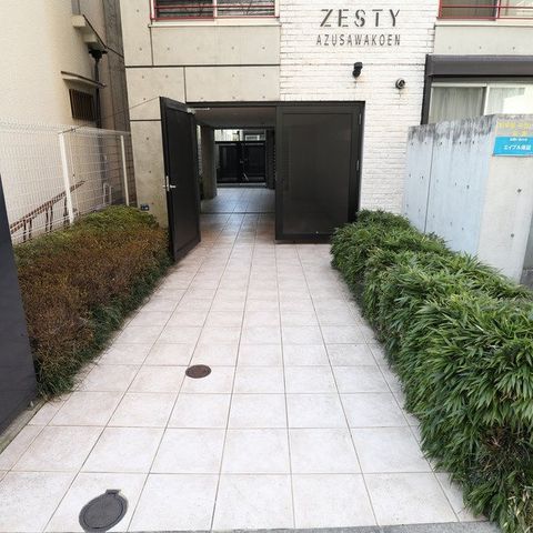 �y���ցz�@