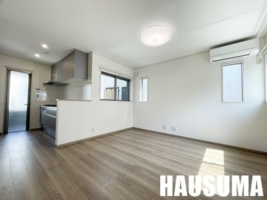 �y���ԁE���r���O�z�@���r���O/����