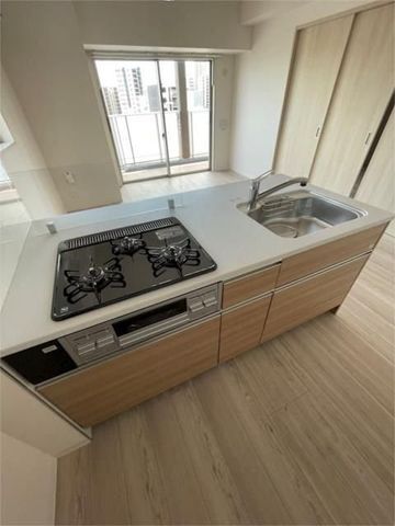 �y�L�b�`���z�@