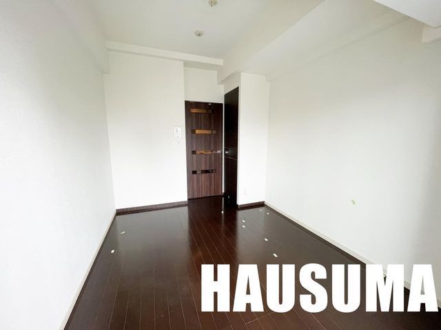 �y���̑������E�X�y�[�X�z�@���r���O/����