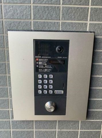 �y���̑��ݔ��z�@�I�[�g���b�N