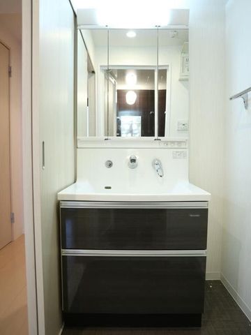 �y���ʏ��z�@