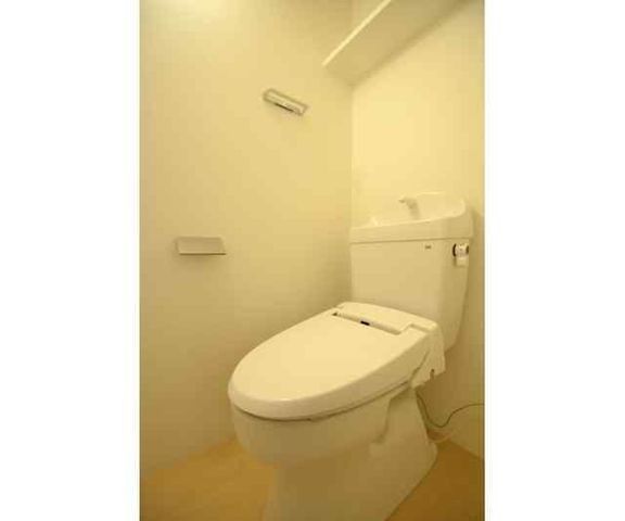 �y�g�C���z�@