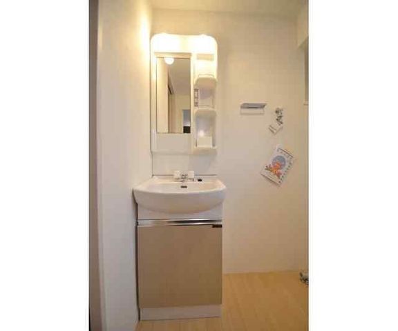 �y���ʏ��z�@