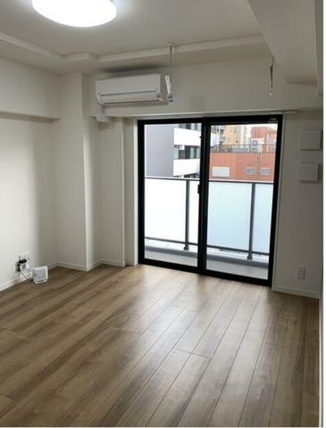 �y���ԁE���r���O�z�@����