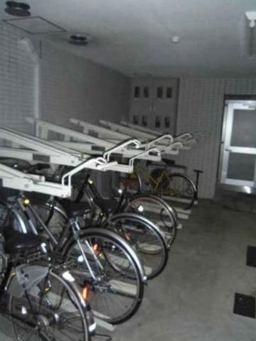 �y���ԏ�z�@���֏�