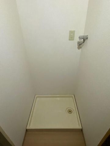 �y���̑��ݔ��z�@