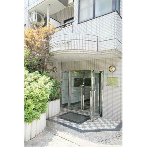 �y�G���g�����X�z�@