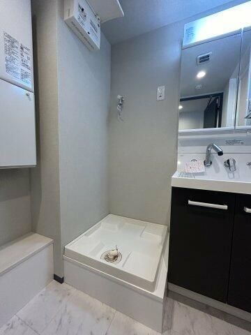 �y���̑��ݔ��z�@