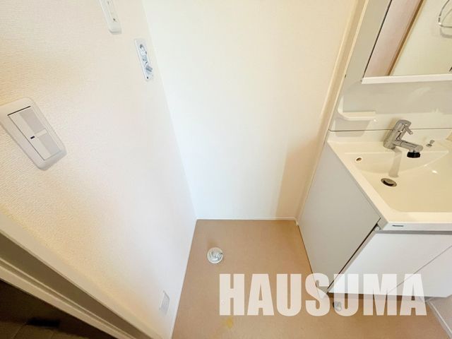 �y���̑��ݔ��z�@�o�X