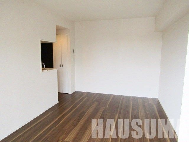 �y���̑������E�X�y�[�X�z�@���������^�C�v�Q�l�ʐ^