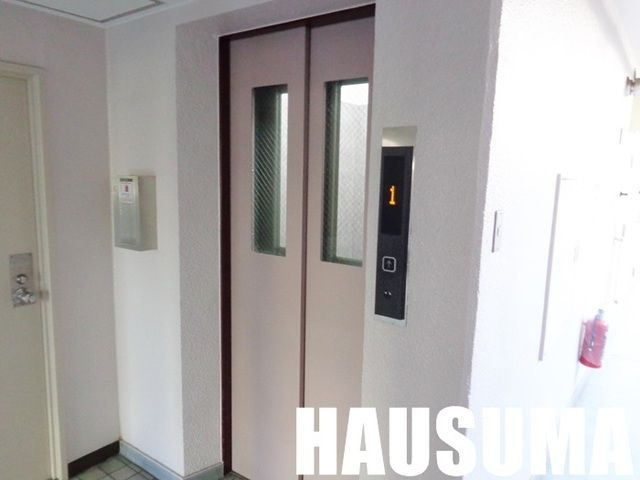 �y���̑��z�@�G���x�[�^�[