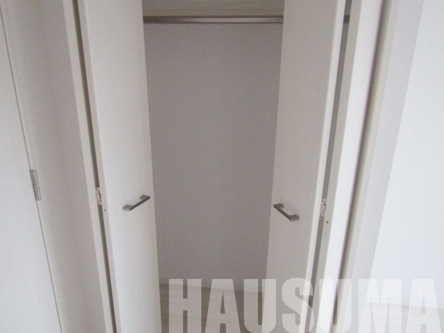 �y���̑��ݔ��z�@�N���[�[�b�g