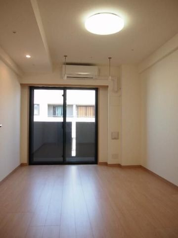 �y���ԁE���r���O�z�@���������Q�l�ʐ^