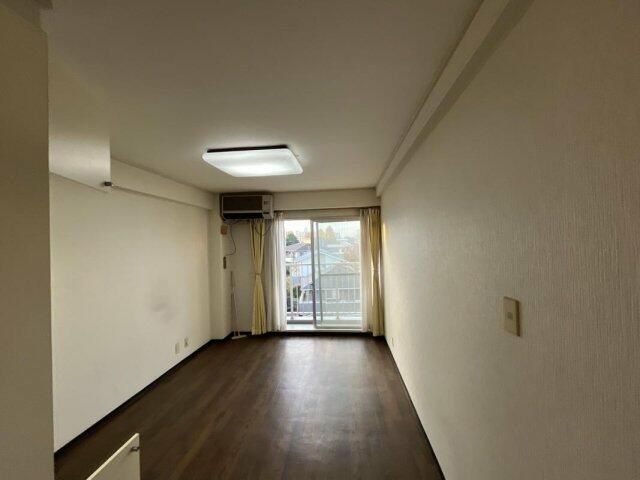 �y���ԁE���r���O�z�@