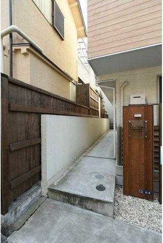 �y�G���g�����X�z�@