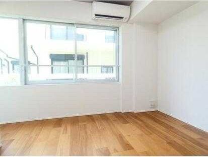 �y���̑������E�X�y�[�X�z�@