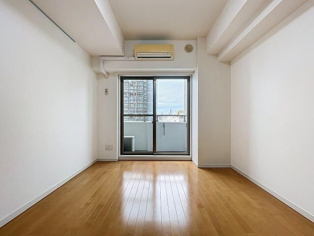 �y���ԁE���r���O�z�@