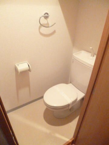 �y�g�C���z�@