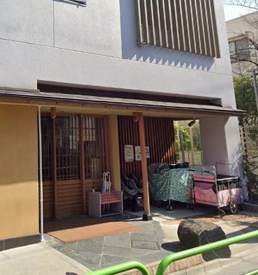 �y���Ӂz�@�E�����ǂ��� �k��2���B 140m