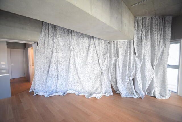 �y���ԁE���r���O�z�@